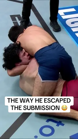 Wild 🤯 #UFC #mma #submission #ouch #dwcs 