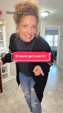 Never ever wil I wait until the last minute. I love a comfy cute cardigan! #cardiganootd #womensclothes #plussizefashion #tiktokshopcreatorpicks #sweaterweather 
