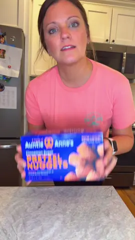 @Auntie Anne’s Pretzels 🥨 #MomsofTikTok #snacks #pretzels #Foodie #momtok 