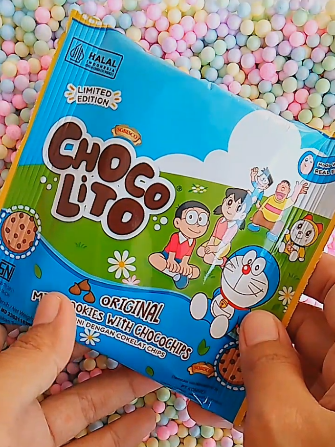 Menemukan Jajanan Choco Lito Doraemon #jajanankekinian #jajananviral #jajanan #chocolito  #jajanantiktok 
