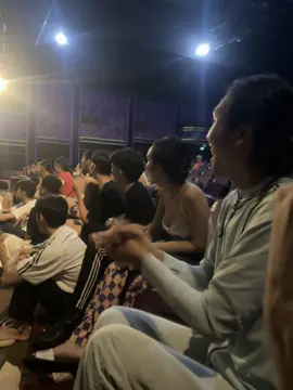 กองเชียร์แม่เฌอปรางซ้อมงานนอกอย่างล้นหลาม สาวชุดคลุมตู้เย็น 55555 #simoncabaretphuket #ไซม่อนคาบาเร่ต์ภูเก็ต #นางโชว์ #ภูเก็ต #ดันขึ้นฟีดที 
