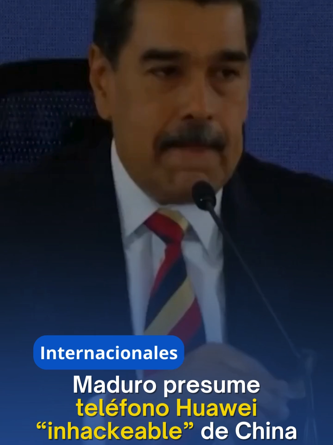 #QHuboTVNoticias | 🔵Internacionales🔵Maduro presume teléfono Huawei “inhackeable” de China🔵 El presidente de Venezuela, Nicolás Maduro, presentó un teléfono inteligente Huawei que, según él, fue un regalo del mandatario chino Xi Jinping. Aseguró que el dispositivo es tan seguro que “no puede ser hackeado por la inteligencia estadounidense”. #Maduro #Huawei #China #Tecnología #Venezuela