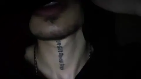 به درخواست شما اینم گذاشتم🚬 #maskedman #hiddenldentity #darkromence #tiktok_viral_video #fppppppppppppppppppppppp 