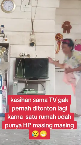 apakah harus ku jual lagi HPku yaaa 😀 #fyp #kocakabis #hiburantiktok 