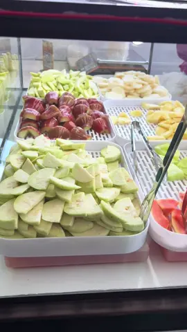 Rujak Buah Prasmanan Pertama di Pandaan 🫵😁@King's Poh #rujakbuahprasmananpandaan  #kingspohpandaan 