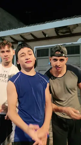 ###fyp #paratiiiiiiiiiiiiiiiiiiiiiiiiiiiiiii #todos #elsalvador🇸🇻 #dance @Dylan Marquez @Anibal Soriano 🇸🇻 @Alexander20 @Dscontrolsv 