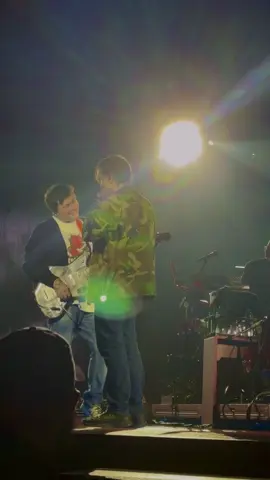 gerard introducing kill all your friends in arlington ft frank iero audible laugh 💔 #mcr#mychemicalromance#gerardway#frerard 