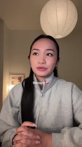 you know the drill, hit that 2x bc i’m a yapper 🎙️  for those curious, i found a provider on headway.co and began meditating on headspace💆‍♀️ therapy has truly transformed how i experience life and understand more about myself. shit gets complicated but you’re in more control than you think! today, i don’t recognize my mind in the best way possible. ❤️‍🩹  #therapy #friendships #rumination #thoughtdaughter #postgrad 