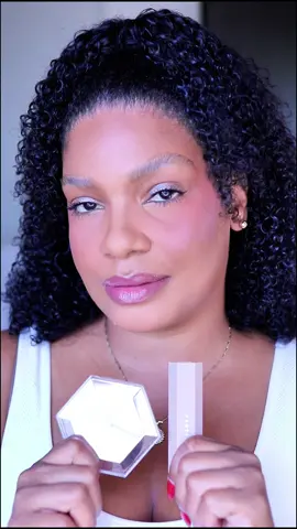 I used the @Fenty Beauty Match Stix Sculpt + Simmer Duo to snatch my contour, then topped it with the Diamond Bomb All-Over Diamond Veil for that next-level glow. This is how you get definition and radiance in one routine. If you’re looking for an easy way to contour and highlight for everyday glam, this duo is IT. 🔥 #giftedbyfentybeauty #FentyBeauty #MatchStix #ContourAndHighlight #FentyFace #DiamondBomb #GlowyMakeup #MakeupForBlackGirls #EverydayGlam #SnatchedContour #HighlightOnFleek #FentyGlow