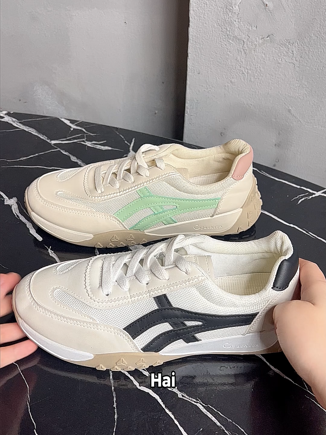 haii haii buat kalian yang suka sneakers sporty daiy , aku rekomen sepatu ashley ini nyaman dipakai seharian mau klik diatas sekarang juga ✨🥰🔥 . . . #FINDME #sepatubrandlokal #trendingnow #fypp #sepatu  #promoguncang99 #sepatumurah #fypage #fypageシ♡ #sepatuwanita #trending #fypシ