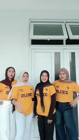 ⚽🏆 DATANG DAN SAKSIKAN BATANG FUTSAL CHAMPIONSHIP & DANCE COMPETITION 2025 🏆⚽ Turnamen Futsal & Kompetisi Dance se-Kabupaten Batang dan sekitarnya Kategori 1. Futsal Putra SMP/ MTS Sederajat 2. Futsal Putra SMA/ SMK/ MA Sederajat 3. Futsal Putri Umum 4. Kategori Dance Umum 🏟 Venue Gor Abirawa Batang 📆 5-7 September 2025 🏆 Total Hadiah Jutaan Rupiah Datang dan Dukung Tim Kalian! FOLLOW US Instagram : batangfutsal.official Tiktok : batangfutsal.official #futsalpelajar #futsalputriumum #danceumum #futsalsmp #futsalmts 