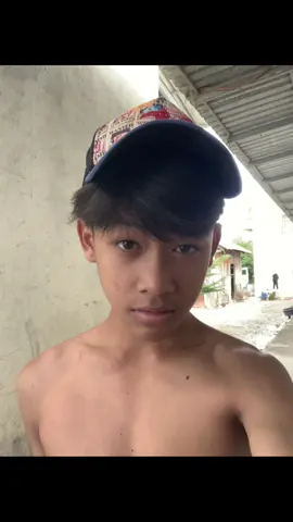 មុខចឹងមានណាគេយក😔