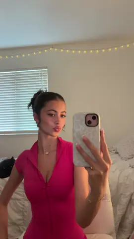 ✌️