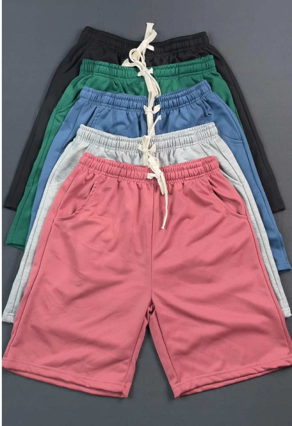 Spring/fall ready with these breathable shorts.🍂🌤️  #tiktokshopbacktoschool #tiktokshopcreatorpicks #tiktokshoplabordaysale #TikTokShopRestock #camo #spotlightfinds #spotlightfashion 