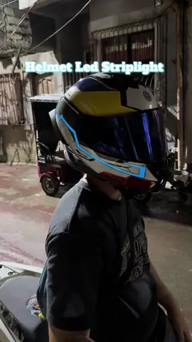 Agaw pansin ka talaga at dagdag visibility pa sa daan kaya mas safe ka sa pagda drive mo sa gabi. #helmetledlights #helmetlight #helmetlover #ledlightstrip #lighthelmets 