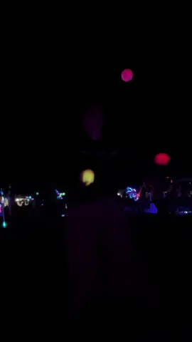 Throwback to Great Lakes Flow Fest! Because I had a great time✨ Okaayyyyy byyyeeeee ————————————————————————————— •Want to support my juggling dreams & adventures?! ‼️SUBSCRIBE TO MY PATREON TODAY‼️ •In person juggling lessons at the @greatlakescircuscenter 🎪 •Buy props from the Prop Shop🤹‍♀️  ————————————————————————————— #juggle #juggling #juggler #fyp #foryou 
