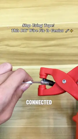 🔌👀Electricians Don’t Want You to Know This Hack!!💡🛠️#tooltok #electricalwork #diytools #LifeHack #tiktokmakemebuyit  