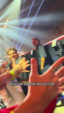 girl we touched @Benson HAND, love love love benson #fyp #viral #trending #bensonboone #bensonboonemusic 