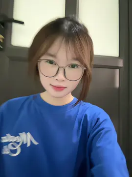 như gió mây qua trờiii😭