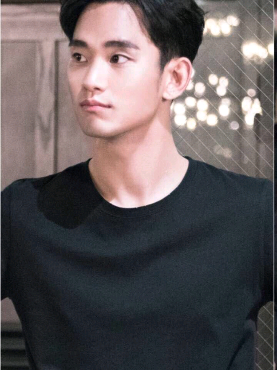 ya allah kangen banget sama ini orang😭😭, semoga di musim dingin nanti ada kabar baik ya oppa😊💪🖤🖤#kimsoohyun #comback  #rindu #soowon #loveyou 