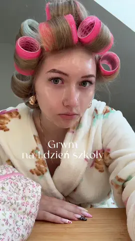 Jak wrażenia po pierwszym dniu szkoły ? #Grwm #grwmroutine #school 