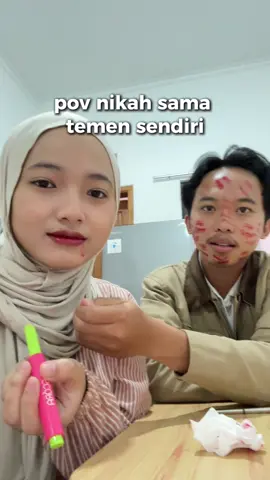 wkwkwkwk paksu mau di apa apain jugaa