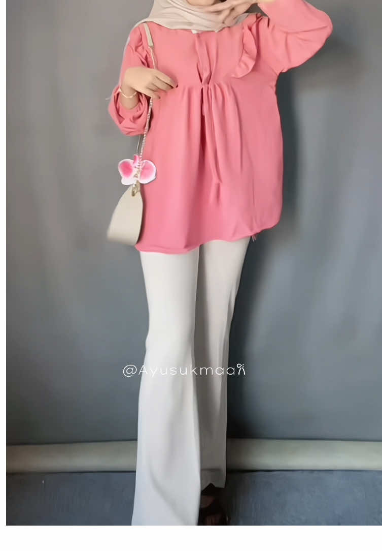 Blouse Murceee😍💗.                         #blousecrinkle #30ribuan #ootdfashion #natasyadailyoutfit 