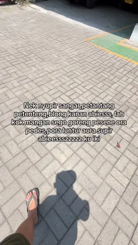 Jos jis tenan🤣 #supirtruck  #supirtruckindonesia  #storysupir  #drivermuda  #fyppppppppppppppppppppppp 