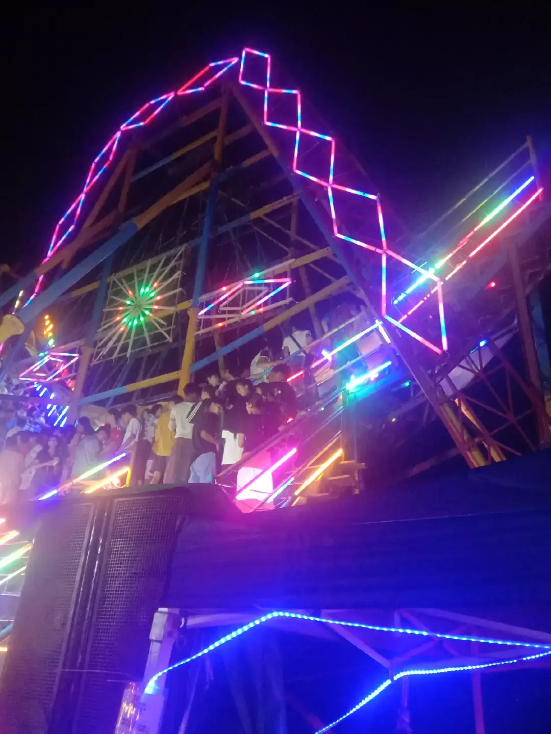 လှိုင်သာယာပွဲစျေး