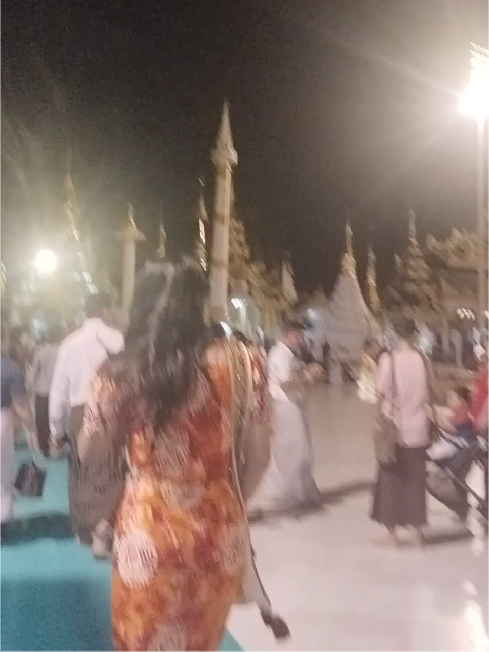 #ဘာတွေ့လဲတွေ့ရင်အကောင်ပဲ  #The world-famous and most revered Shwedagon Pagoda of Myanmar.”