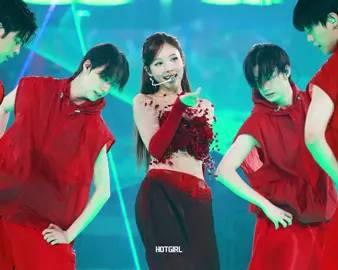 Nayeon’s solo stage #twice #nayeon #meeeeee #THISISFOR #kpopfyp @TWICE 