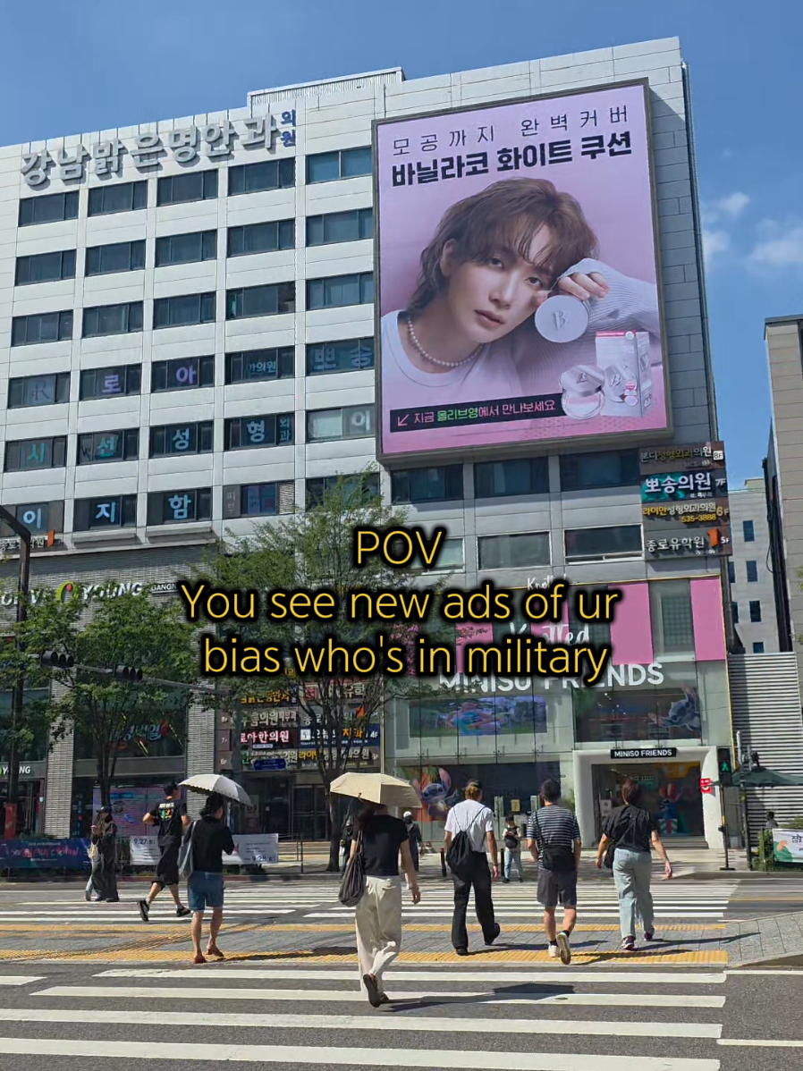 Banilaco must be prepared and stock all the photoshots before he went to military 😂 #정한 #jeonghan #seventeen #banilaco 