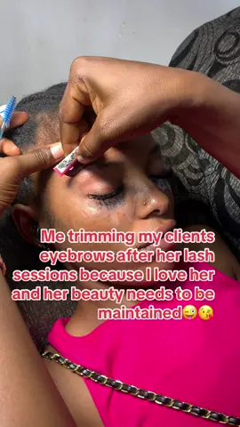 Maintaining beauty is what I do for a living 😍💕. #lashes #lashextensions #viral #glamsbytiana #growwithsbisep3rd