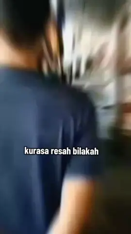 antara memilih dan di sakiti ini bukan tentang lagu🫢#laguviralpyp