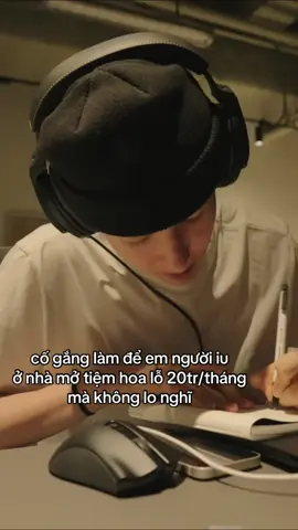 my martin, chất liệu bạn trai tảo tần 😞 #martin #martincortis #kpop #fyp #bighit 
