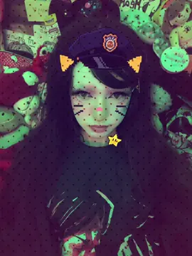 I used to have a really cool 5sos shirt but idk where it is 🥲 #makeup #fashion #alternative #5sos #kawaii 
