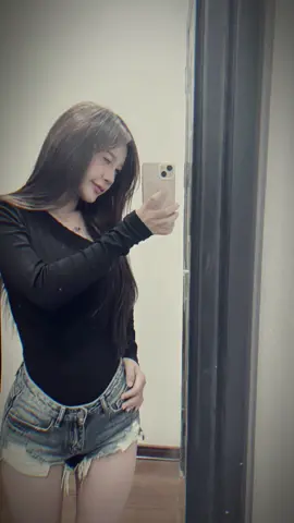 Gu nhạc #outfit #thoitrang #fyp #xh 