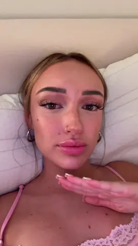 I need the take off my makeup woah