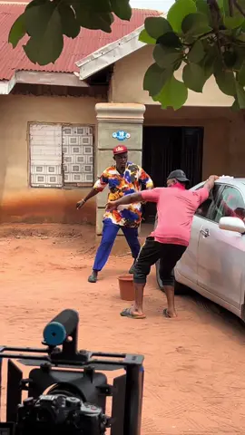 This my brother mind no go touch ground 😂😂 #Eburuje @BAD MAN KCEE ❤️🕊️ 