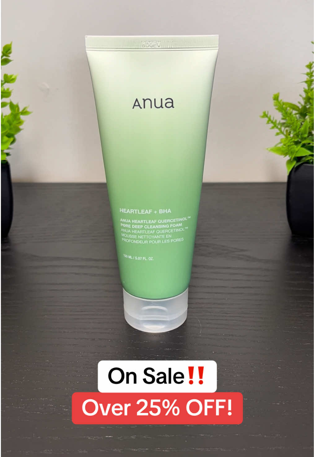 Anua Heartleaf Quercetinol Pore Deep Cleansing Foam is a lifesaver for those suffering from oily or combination skin✨ #anua #acnetreatment #cleansingfoam #skincare #oilyskin