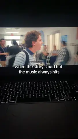 this moving could’ve had so much potential with the music if it was a different storyline #dearevenhansen #benplatt #funny #music #fyp #deh #wavingthroughawindow #trending 