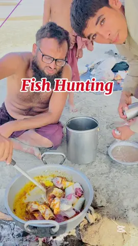 Enjoy At Indus River With Friends #fish #fishhunting #fyp @Gabbar Pet House 