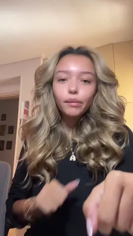 Καλημέρα αγάπες🤭🩷 #fyp #greece #foryoupage #grwm #getreadywithme 