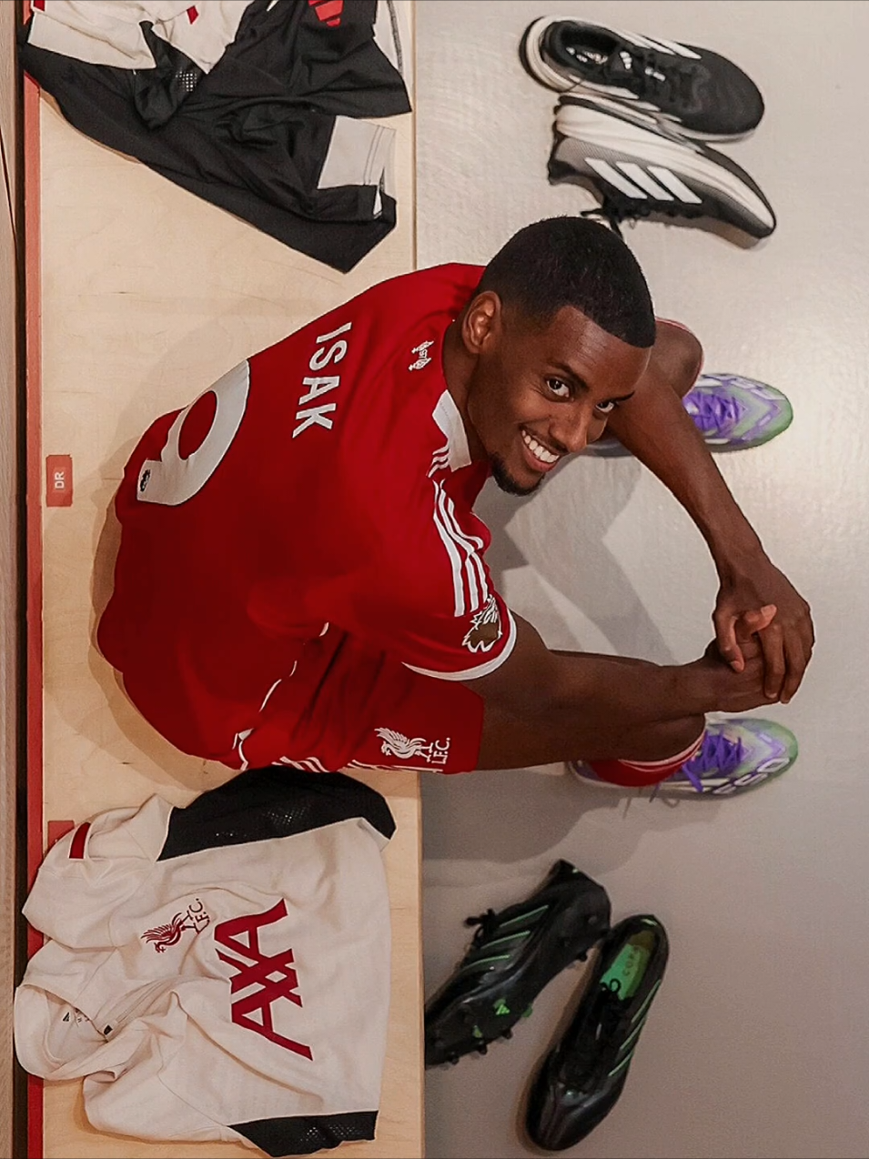 udah gadianggep lagi sekarang 😭 #trentalexanderarnold #isak #liverpool 