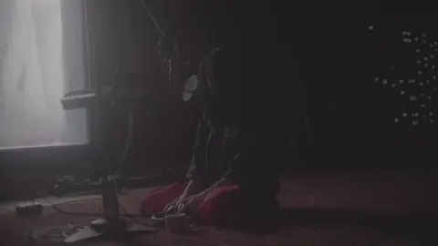 Sorry kalau cuma bisa seadanya..  Saat ini saya sedang di Toronto, berusaha fokus mengukir prestasi (yang ujung-ujungnya juga demi nama negeri sendiri). Di tengah kesibukan shooting (dan juga actually sedang physio karena ada minor injury), I can’t close my eyes to what’s happening in Indonesia. Maaf kalau mungkin hasilnya tidak sempurna, but in the midst of my schedule, I finally found only 1 day to sing these 2 of Indonesia’s most beloved national songs and shoot them with a simple camera. I hope this can bring a little peace to my fellow Indonesians… a reminder that anarchy is not the answer, but self-reflection is. Anarki bukan jawabannya, tapi instrospeksi diri.  Despite all of this, my hope for Indonesia remains strong. I have always tried to carry and amplify the name of Indonesia proudly on the world stage (yes… at my own expense, with my own money, and with my own resources). Even when some have tried to exploit my name for their own agendas, or have used me as a distraction in the past, my hope has never wavered. My belief has always been that Indonesia will rise above. So let me say this clearly:  Do not allow yourselves to be provoked.  Do not allow yourselves to be manipulated.  We are wiser.  We are stronger.  We are no longer the Indonesia of 1998. Warga jaga warga. Because in the end, we are one nation — bound together by a single truth: Unity in Diversity (Bhinneka Tunggal Ika). —— For my non-Indonesian followers, these beautiful songs are:  - “Ibu Pertiwi” (c. 1908), is actually adapted from the Christian hymn “What a Friend We Have in Jesus” (poem by Joseph M. Scriven, 1855; melody by Charles C. Converse, 1868). Then in 1908 Kamsidi Samsuddin wrote these beautiful lyrics of Ibu Pertiwi. - Indonesia Pusaka was written by Ismail Marzuki