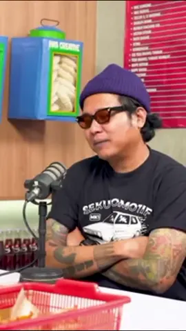 adul juara mancing pake umpan T4i 🤣 #pwkpodcast #gofarhilman #adul 