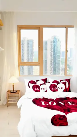 🌹🌹Rose pattern bedding comprises a down quilt cover and two pillowcases bedding.#tiktok #tiktokshop #suit #fypシ 