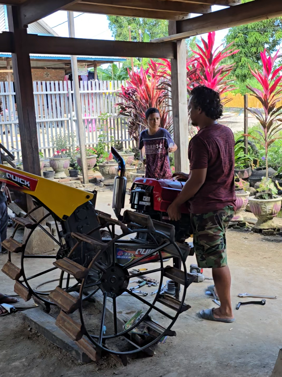 Test test knalpot Traktor sawah #traktorsawah #traktor #sulawesiselatan #bugis 