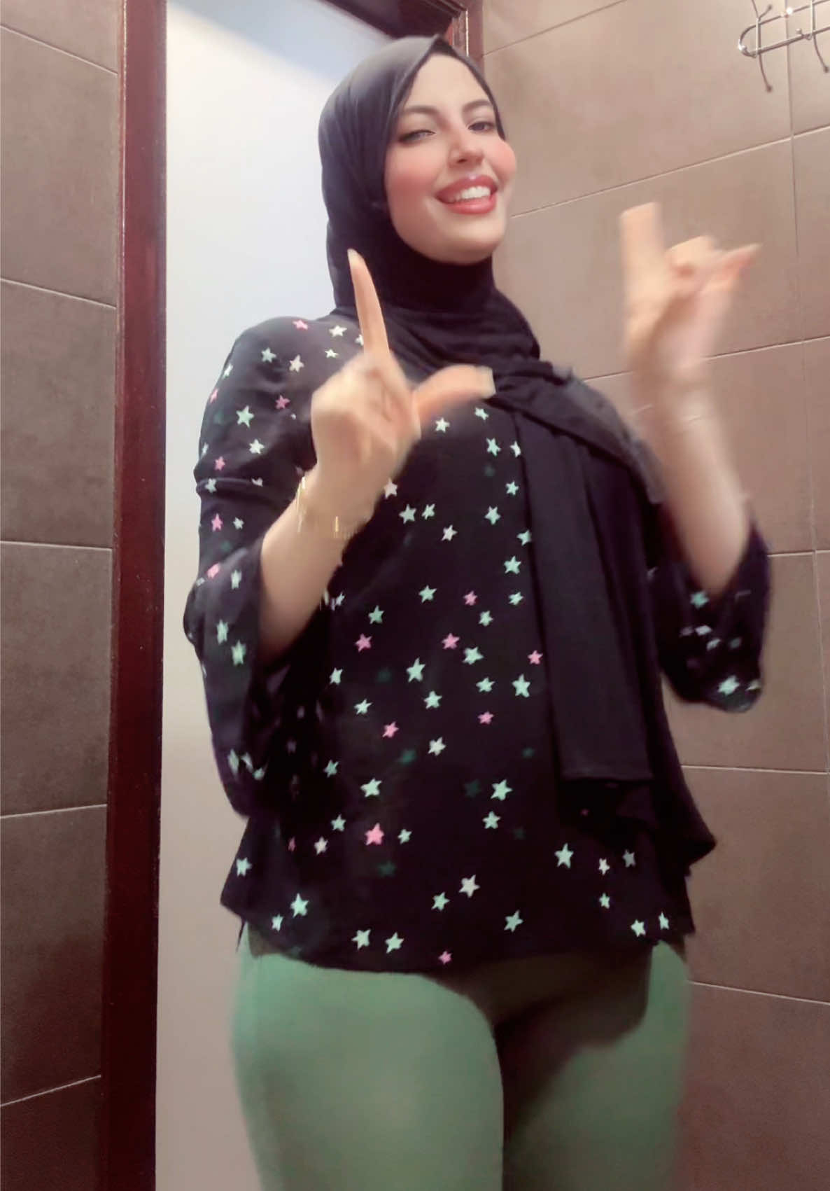 #الشعب_الصيني_ماله_حل😂😂 #fyp #foryoupage #viraltiktok #trend 