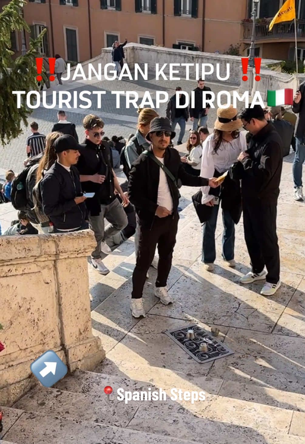 Jangan ikut main cup game di Spanish Steps, Roma, Italia 🇮🇹 Game ini udah diatur supaya kalian keluar banyak duit dan pasti kalah, jadi untung di bandar 🤭 Kalo baca di Google, sc4m tourist trap ini ada banyak juga di Italia, gak cuma di Spanish Steps aja. So beware ya dan langsung lewatin aja mereka 😊 Ada yang pernah liat ginian juga waktu pergi ke Roma?  #traveltiktok #traveltips #touristtrap #rome #jalanjalan 